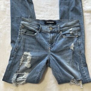 Express Women's Light Blue Distressed Skinny Jeans size 6